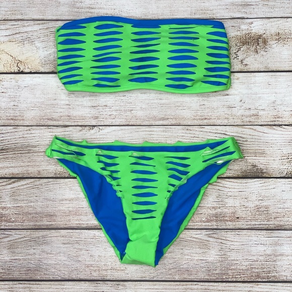 Two piece bikini - Picture 4 of 7